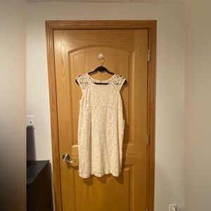 Planet Motherhood MOMO Maternity Women’s Size Large Cream Colored Lace Dress NWT